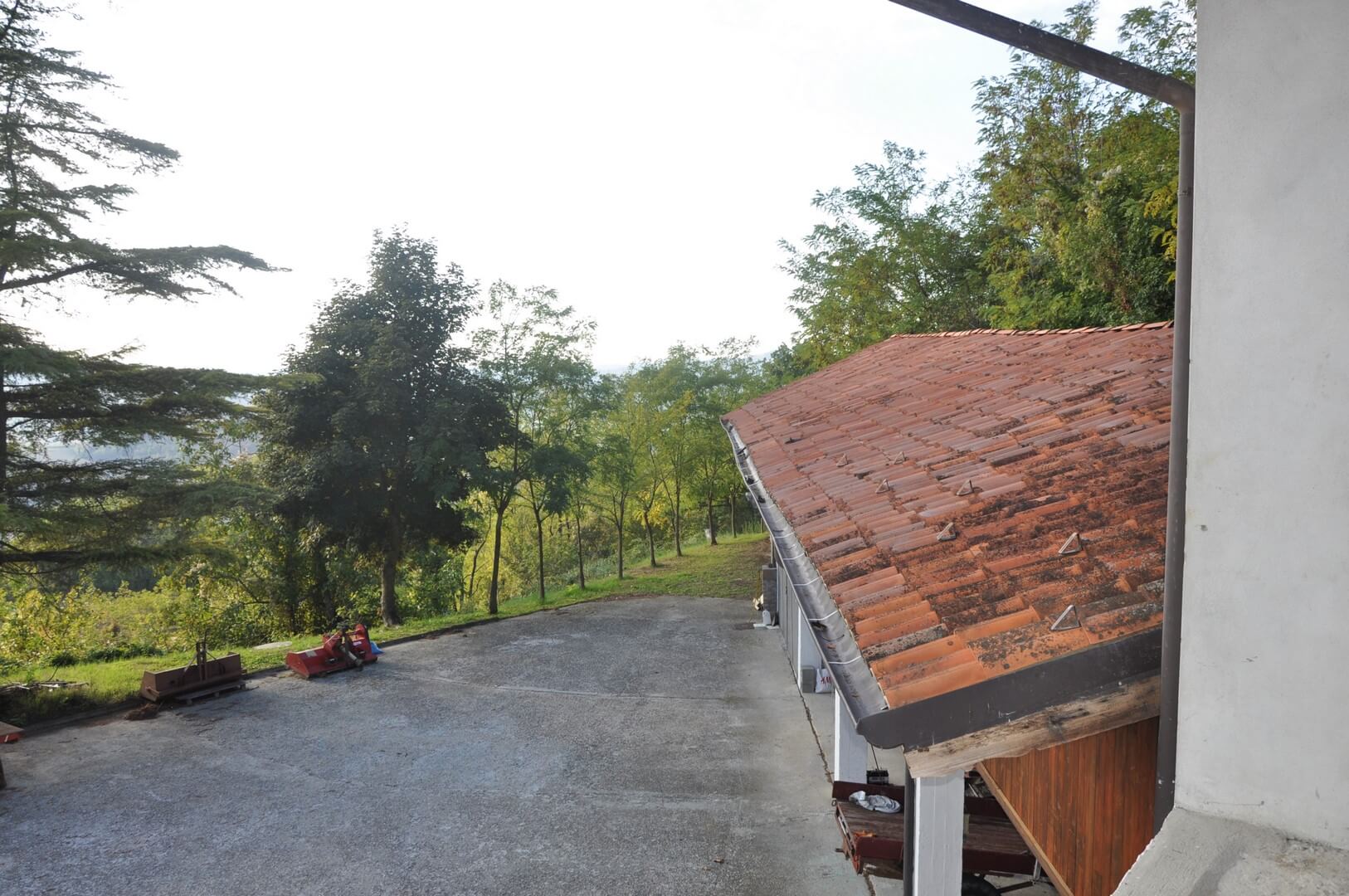 Tenuta con 9 HA Terreno a Serra del Monte - Piemonte Val Curone