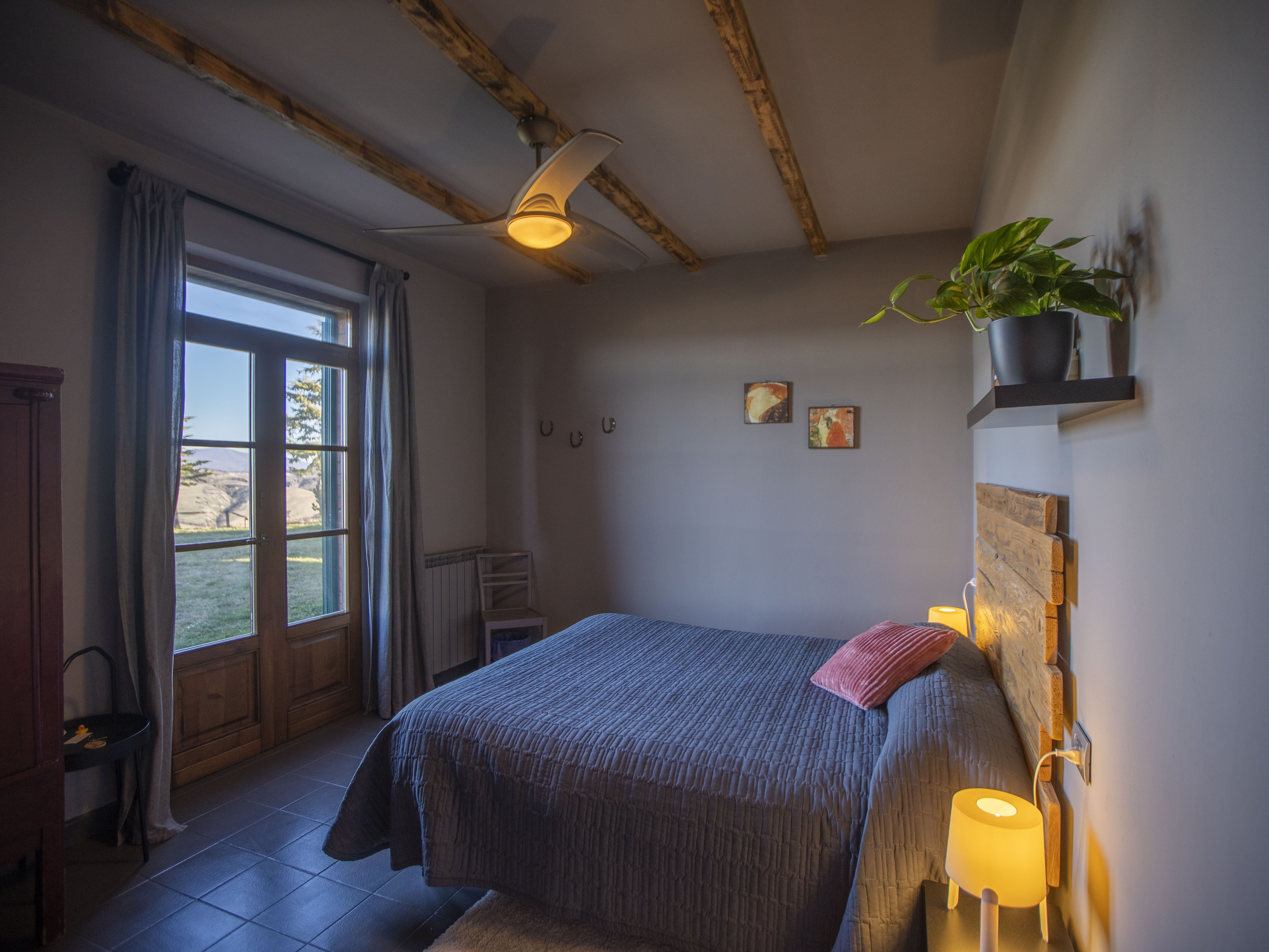 Vacanze in Agriturismo nella Val d'Orcia con Esperienze a Cavallo